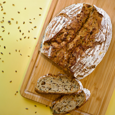 Bio Möhre-Mehrkornbrot, 1000g - SamMarket